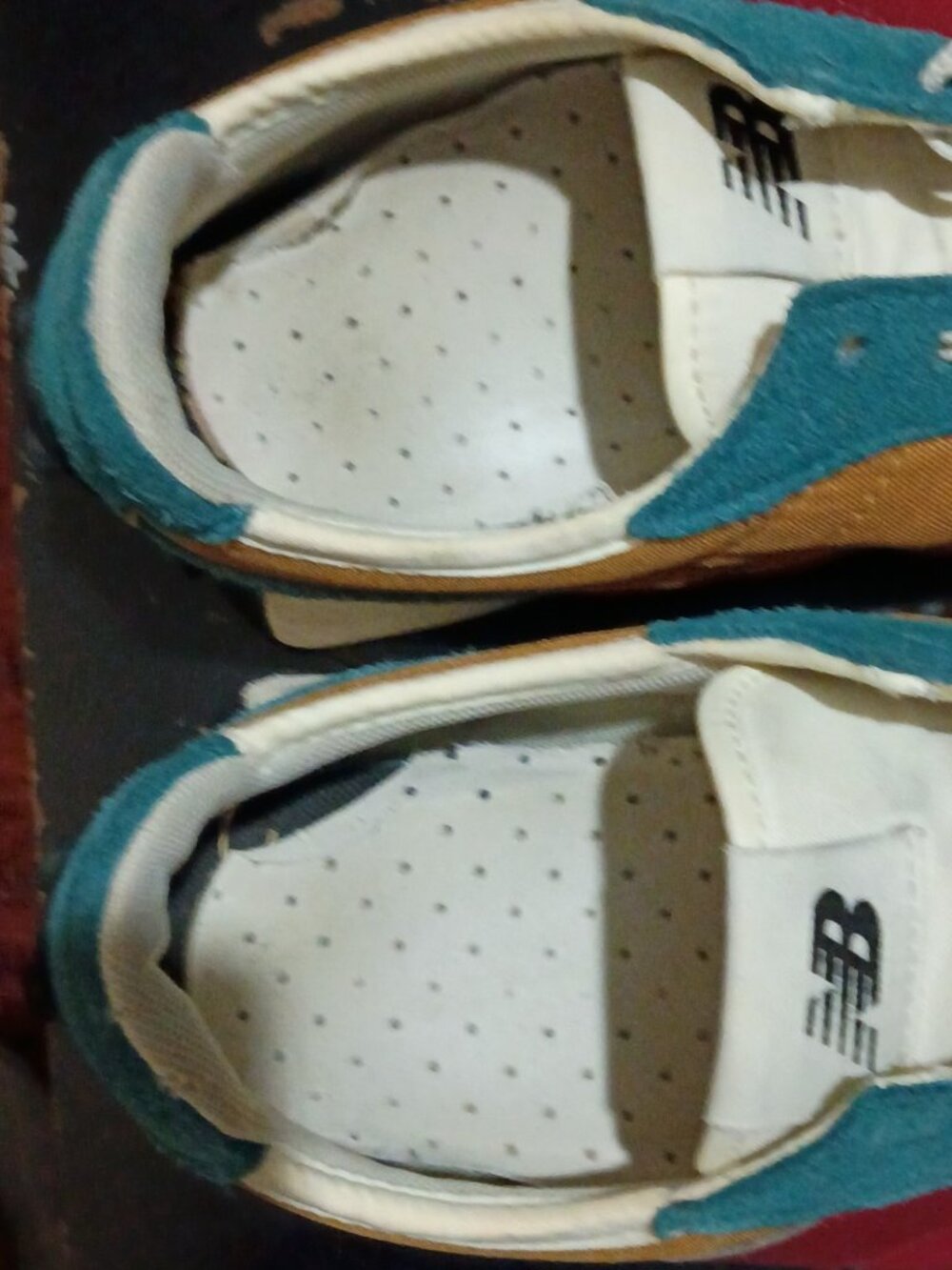 New Balance 327 Womens Size 11 Comfort Lifestyle Sneaker Mountain Teal Workwear - Picture 10 of 13